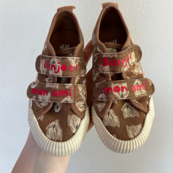 H&M Brown Kids Shoes with Velcro Straps - Picture 2 of 4